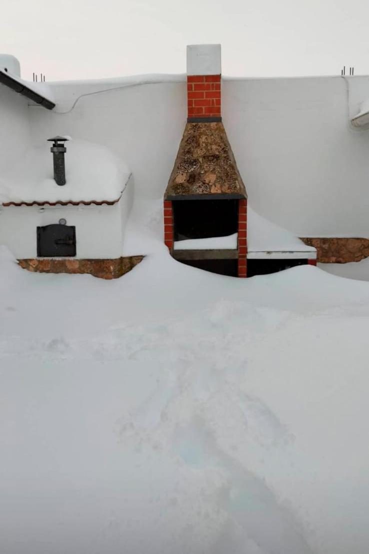 Casa Rural Adela Odon Екстериор снимка